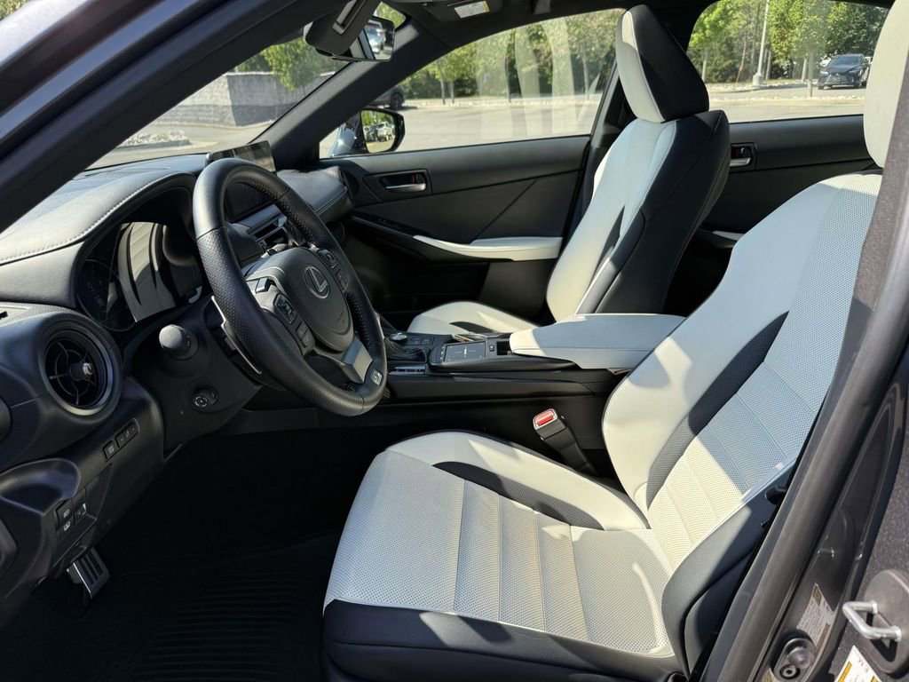 Used 2024 Lexus IS 500 w/ Accessory Package RWD image 8