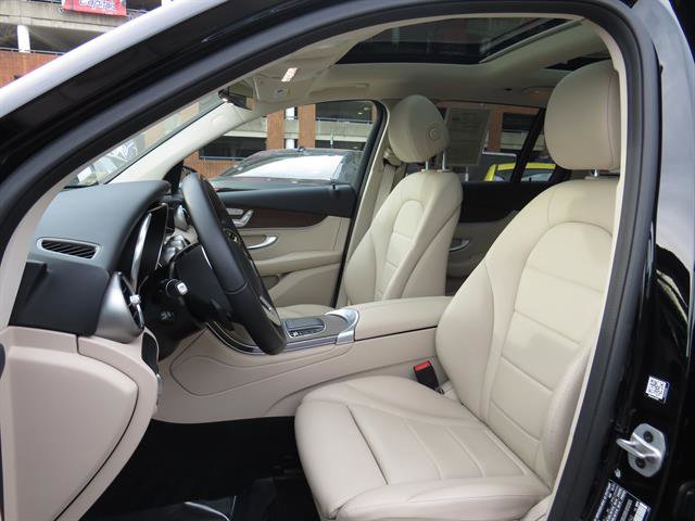 Certified 2022 Mercedes-Benz GLC 300 4MATIC image 24