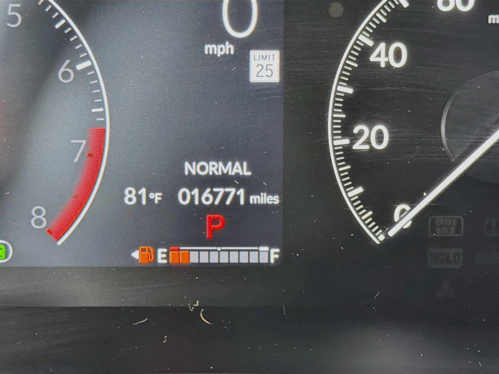 Certified 2024 Honda HR-V LX image 36