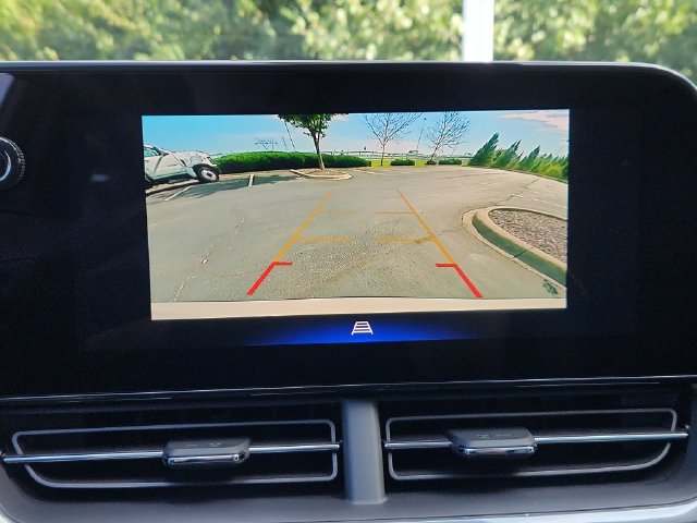 New 2026 Chevrolet Trax ACTIV w/ Sunroof Package FWD image 30
