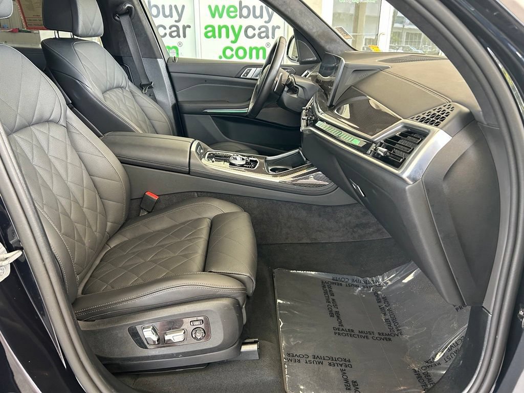 Used 2026 BMW X7 M60i AWD/4WD image 22