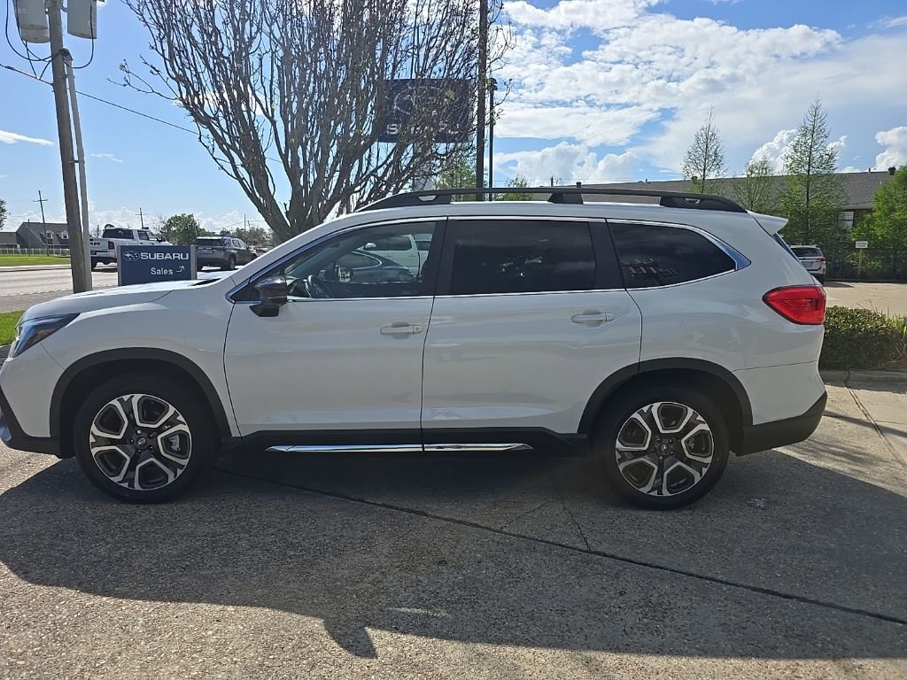 Certified 2025 Subaru Ascent Limited w/ Popular Package #2 image 9