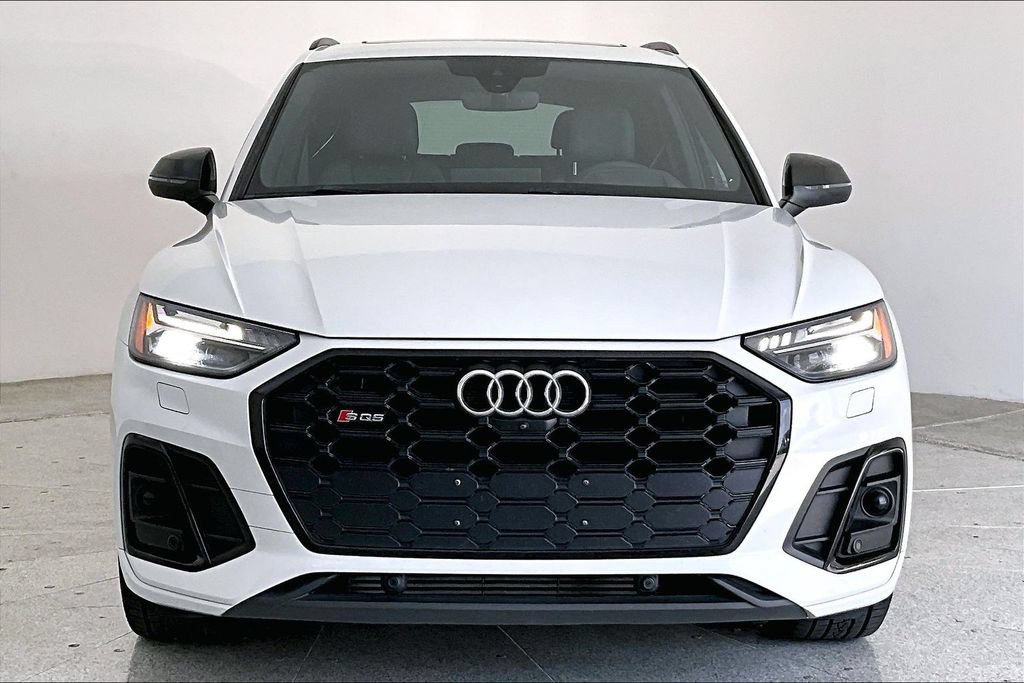 Used 2021 Audi SQ5 Prestige w/ Prestige Package AWD/4WD image 3