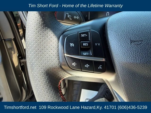 Used 2025 Ford Escape ST-Line AWD/4WD image 15
