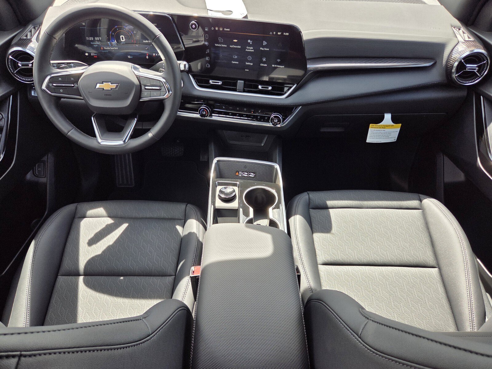 New 2026 Chevrolet Equinox LT w/ Convenience Package II FWD image 7