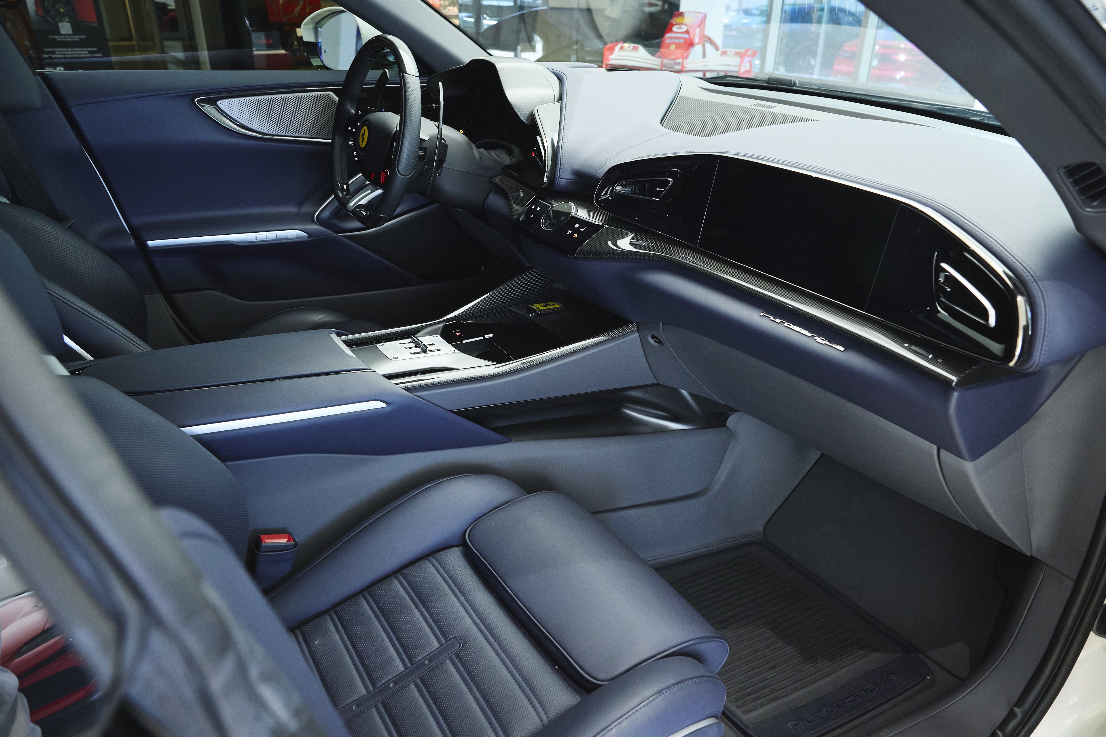 Used 2023 Ferrari Purosangue AWD/4WD image 34