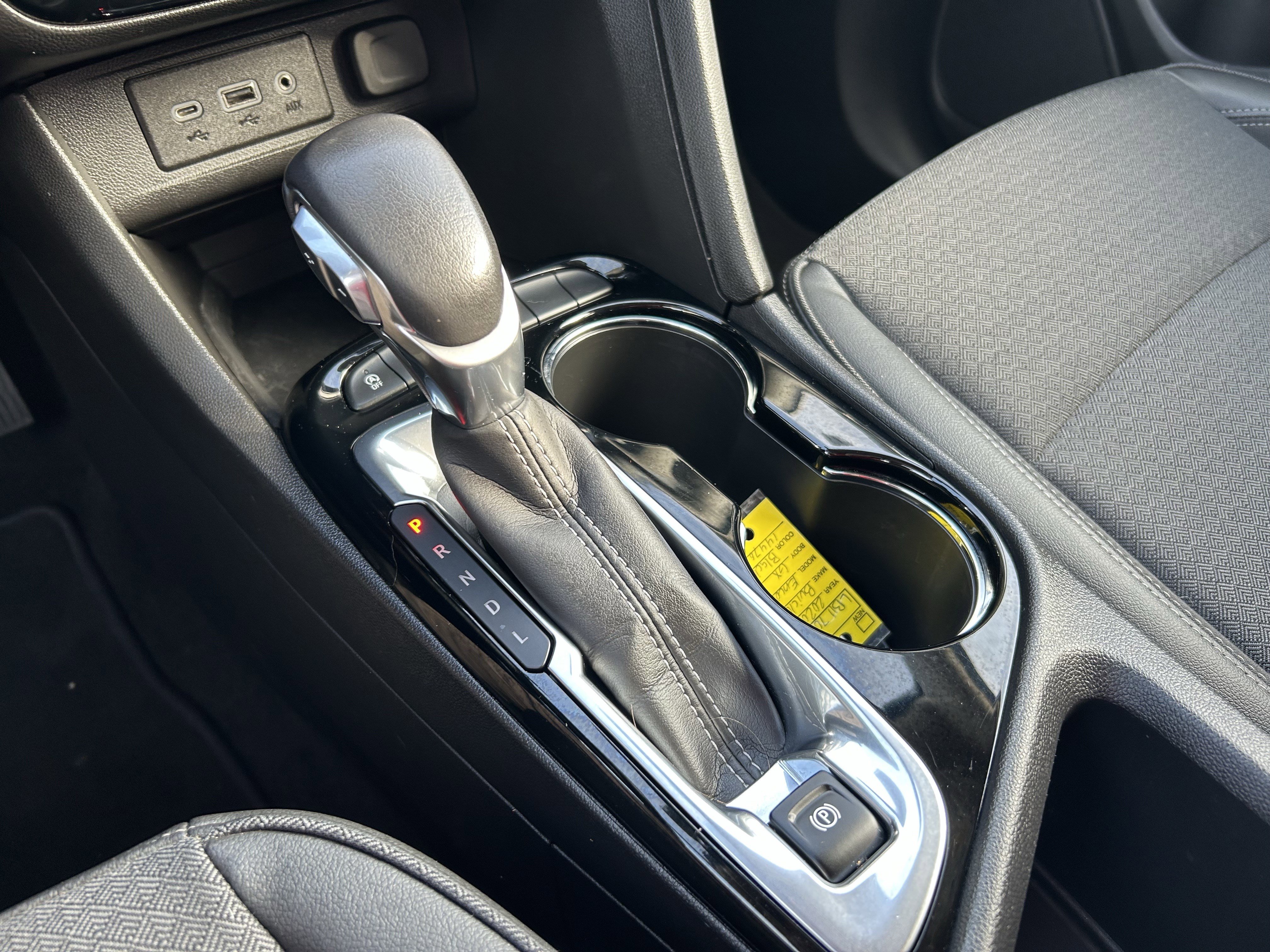 Used 2020 Buick Encore GX Select image 24