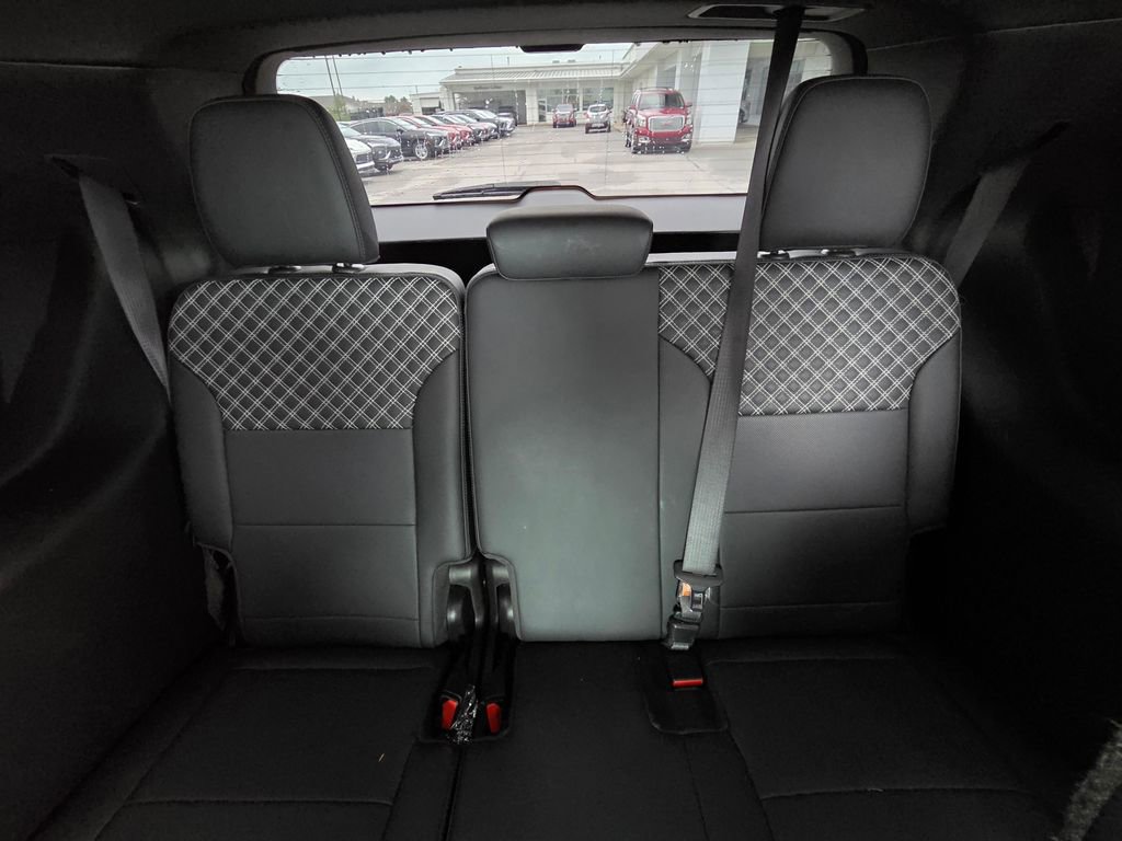 Used 2024 GMC Acadia Denali w/ Super Cruise Package image 25