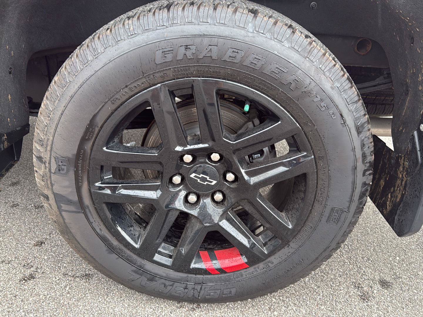Used 2024 Chevrolet Silverado 1500 RST w/ Redline Edition AWD/4WD image 16