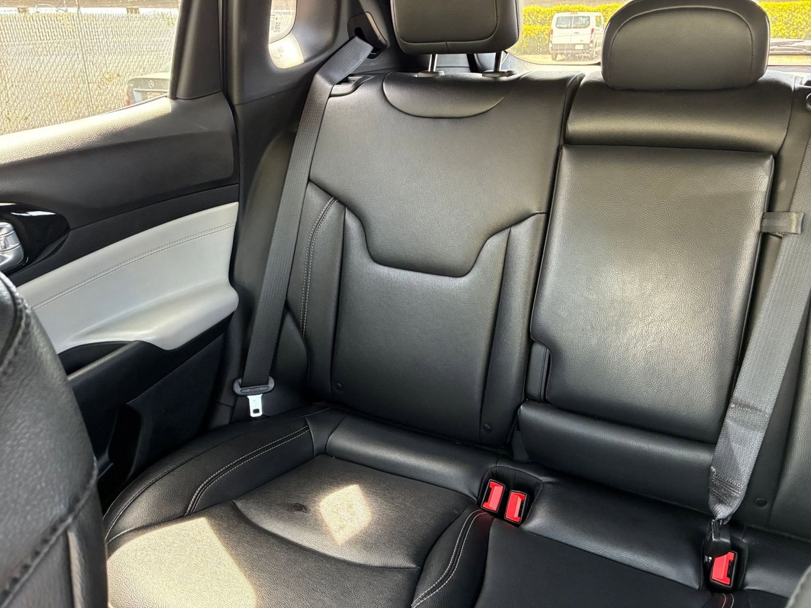 Used 2025 Jeep Compass Limited AWD/4WD image 40