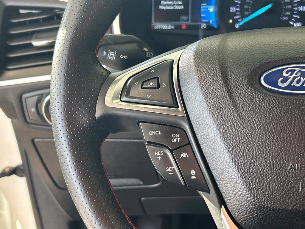 Used 2021 Ford Edge ST-Line FWD image 36