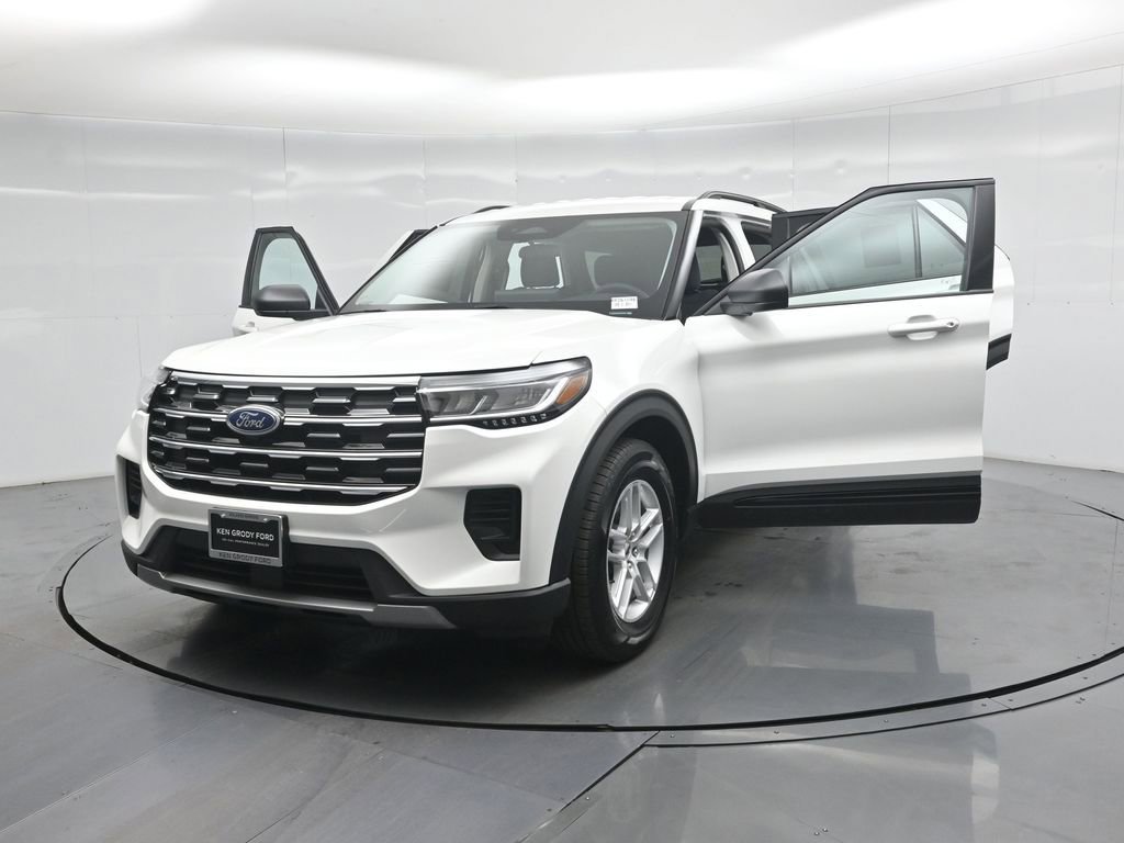 New 2026 Ford Explorer Active RWD image 31