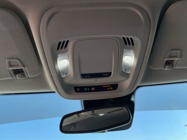 Used 2022 Buick Envision Preferred FWD image 22