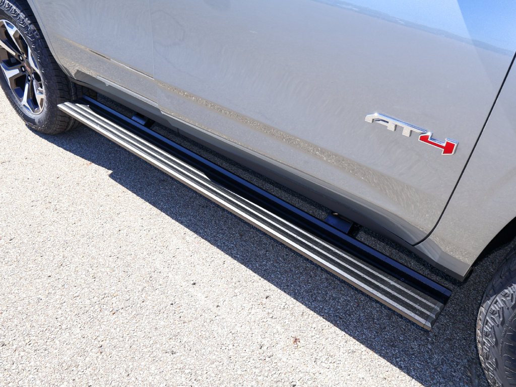New 2026 GMC Yukon AT4 Ultimate AWD/4WD image 8