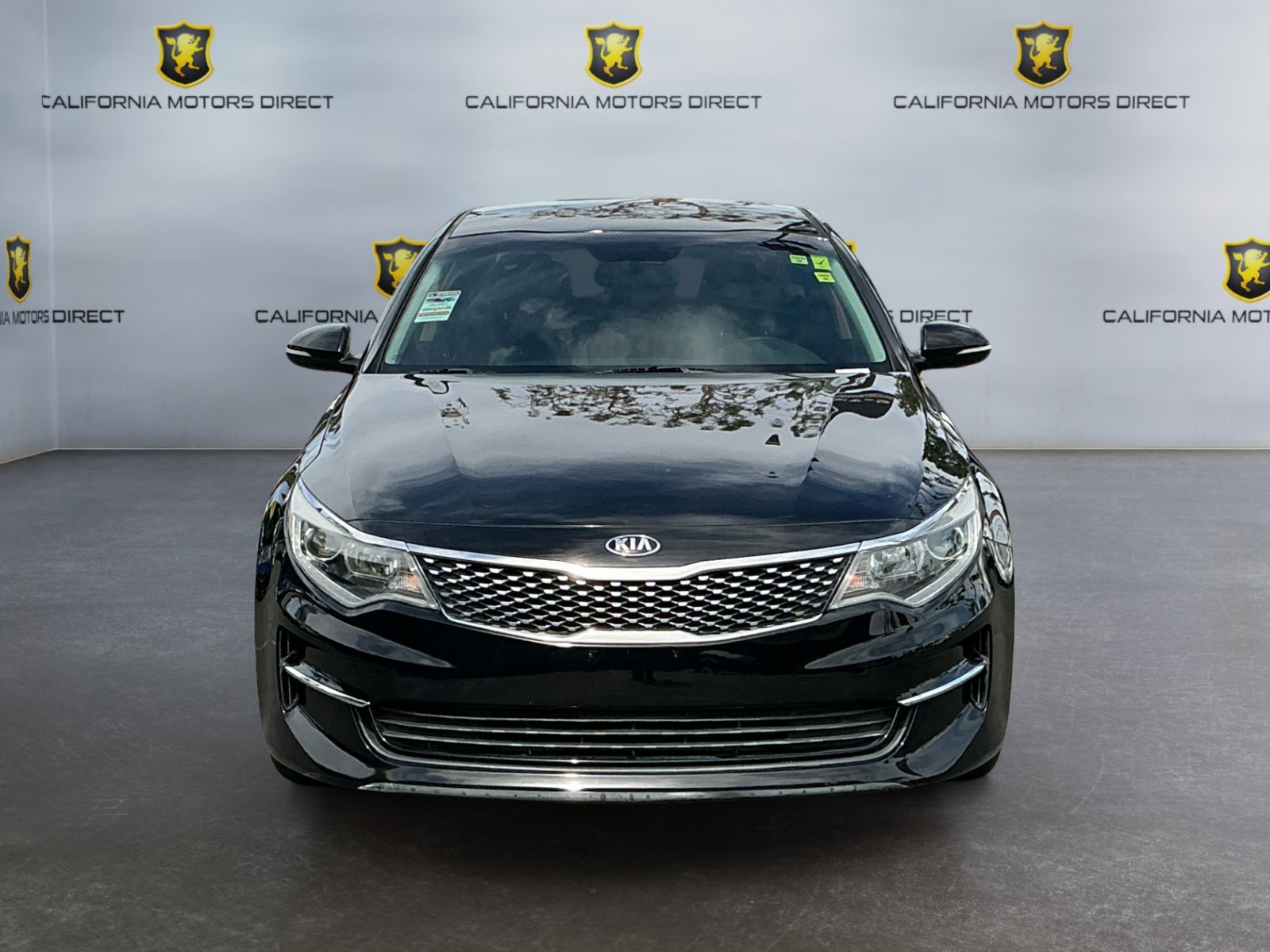 Used 2018 Kia Optima EX image 8