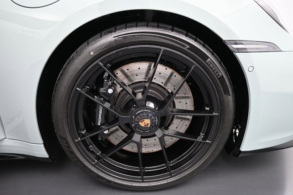 Certified 2026 Porsche 911 Carrera GTS RWD image 26