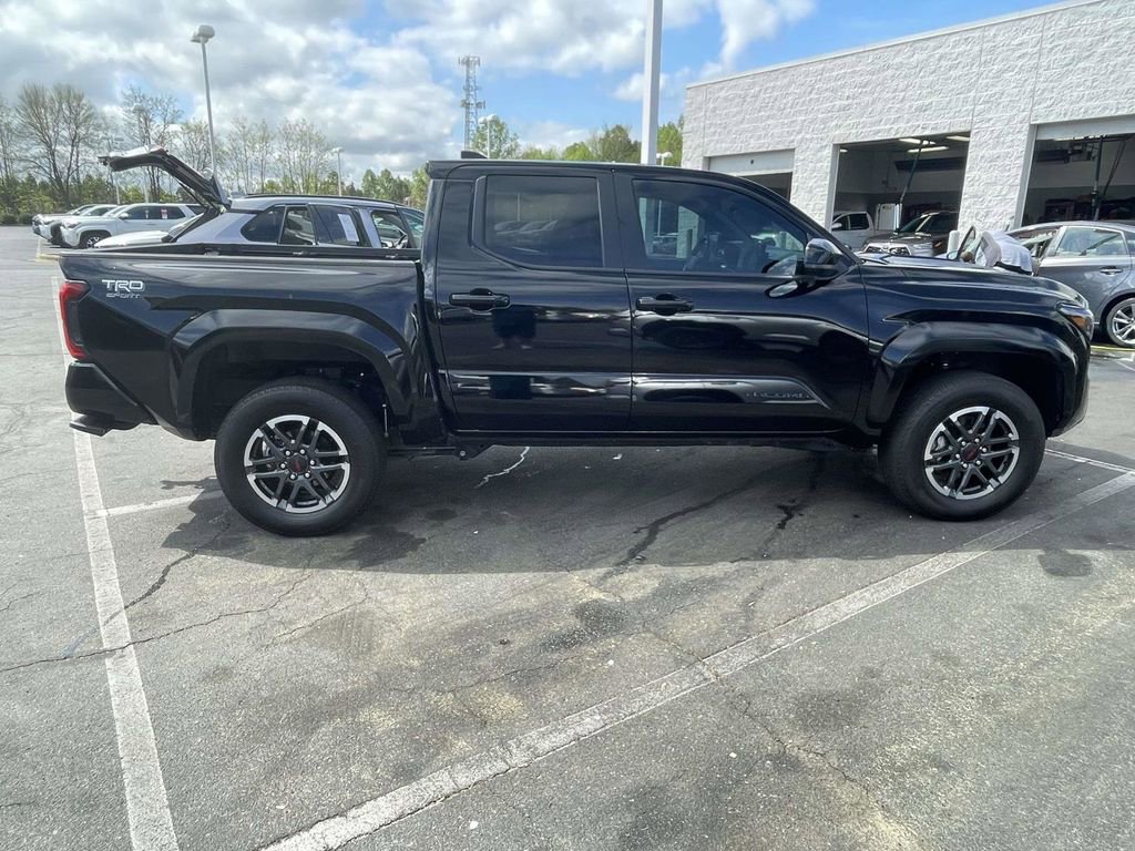 Used 2024 Toyota Tacoma TRD Sport RWD image 12