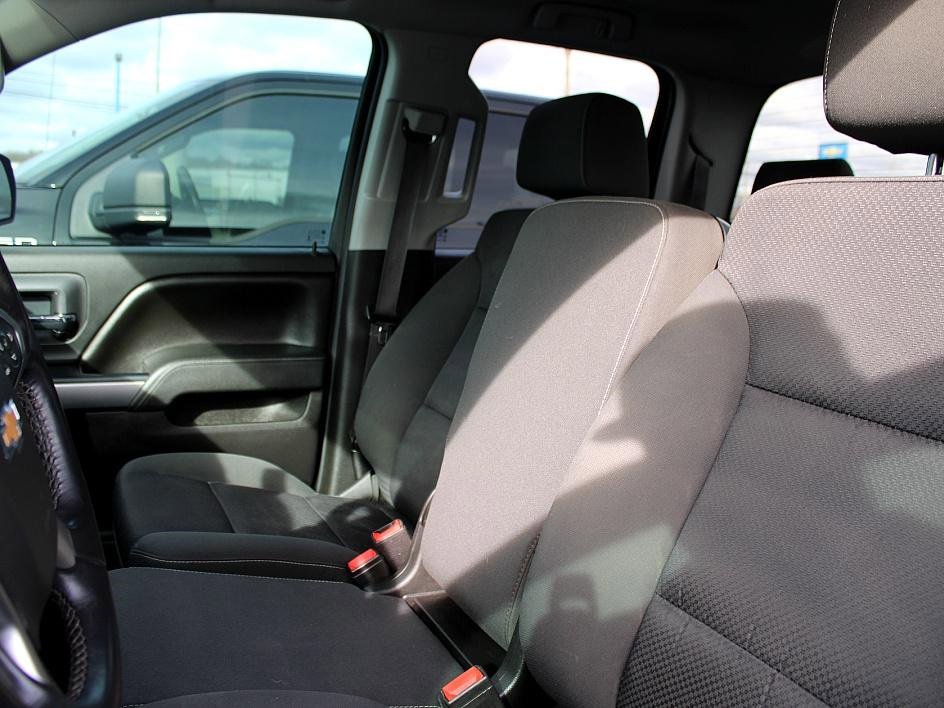 Used 2016 Chevrolet Silverado 1500 LT w/ LPO, Black Pack image 28