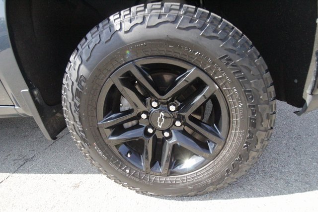 Used 2019 Chevrolet Silverado 1500 Custom Trail Boss w/ Custom Convenience Package image 14