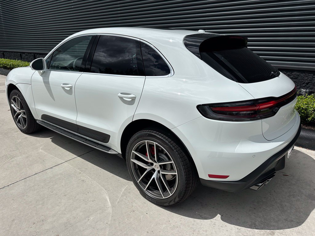 Used 2026 Porsche Macan S AWD/4WD image 3
