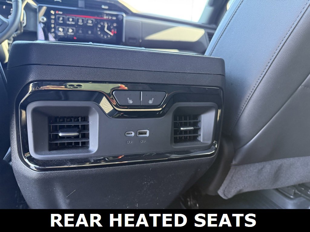 Used 2024 GMC Sierra 2500 AT4 w/ AT4 Preferred Package image 11