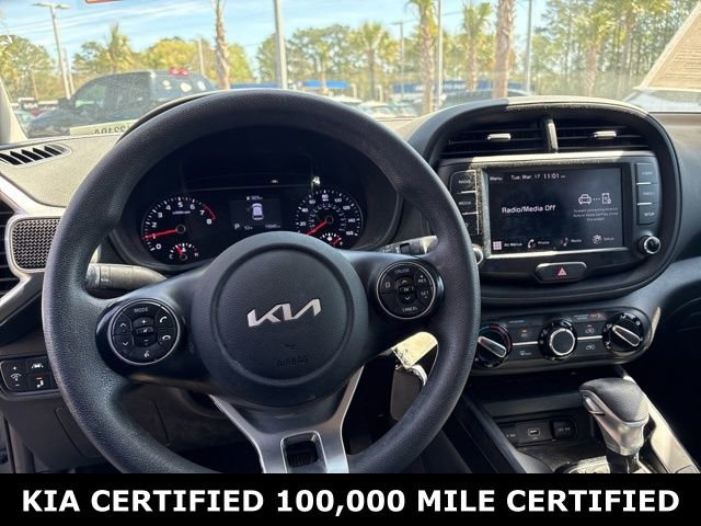 Used 2022 Kia Soul LX w/ Technology Package image 12