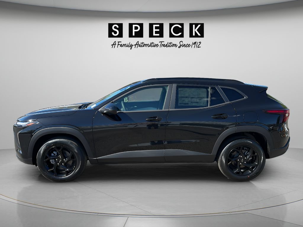 New 2026 Chevrolet Trax LT w/ Driver Confidence Package FWD image 2