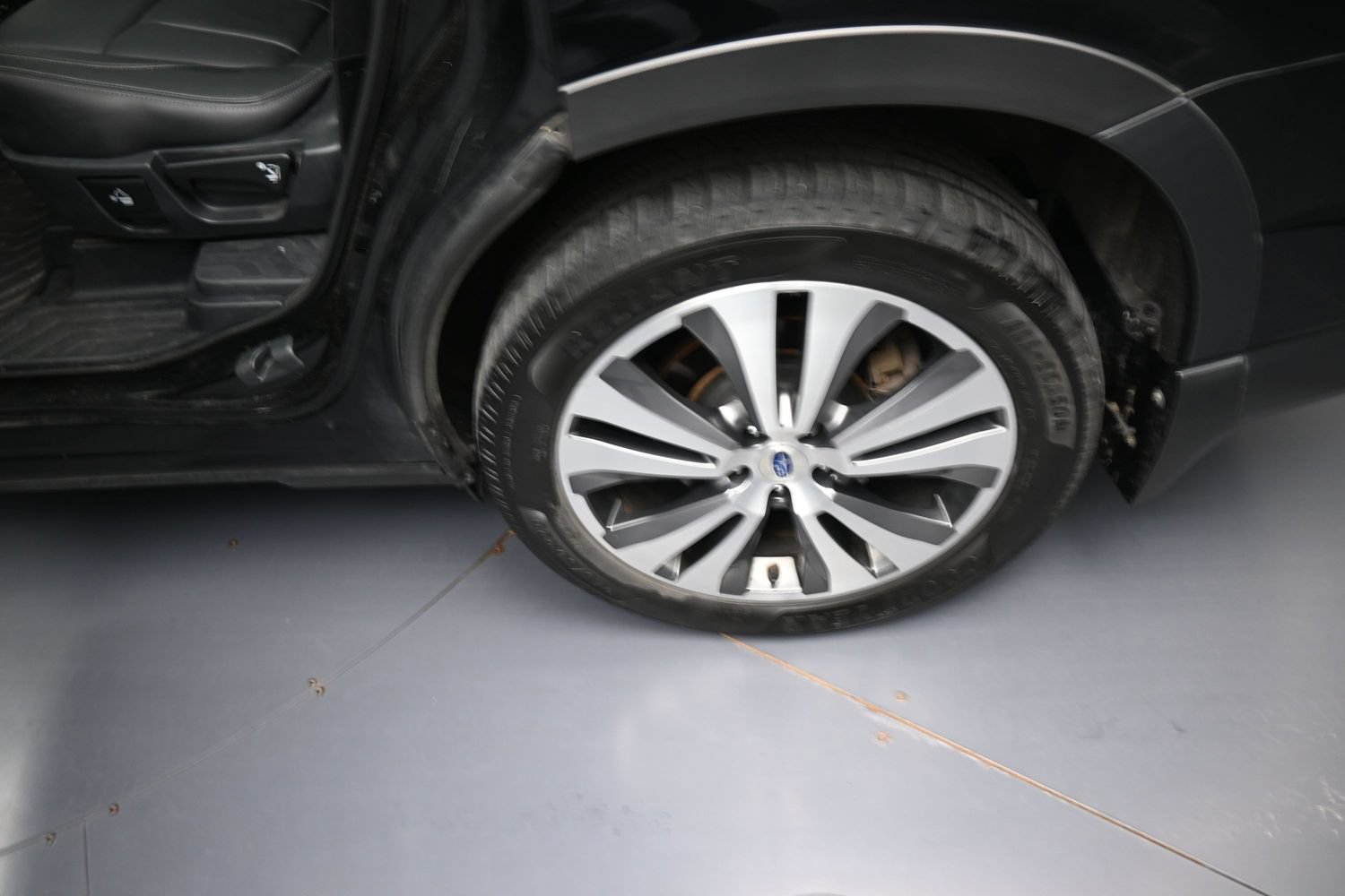 Used 2019 Subaru Ascent Limited w/ Popular Package #2A AWD/4WD image 18