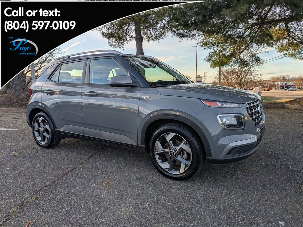 Used 2022 Hyundai Venue SEL