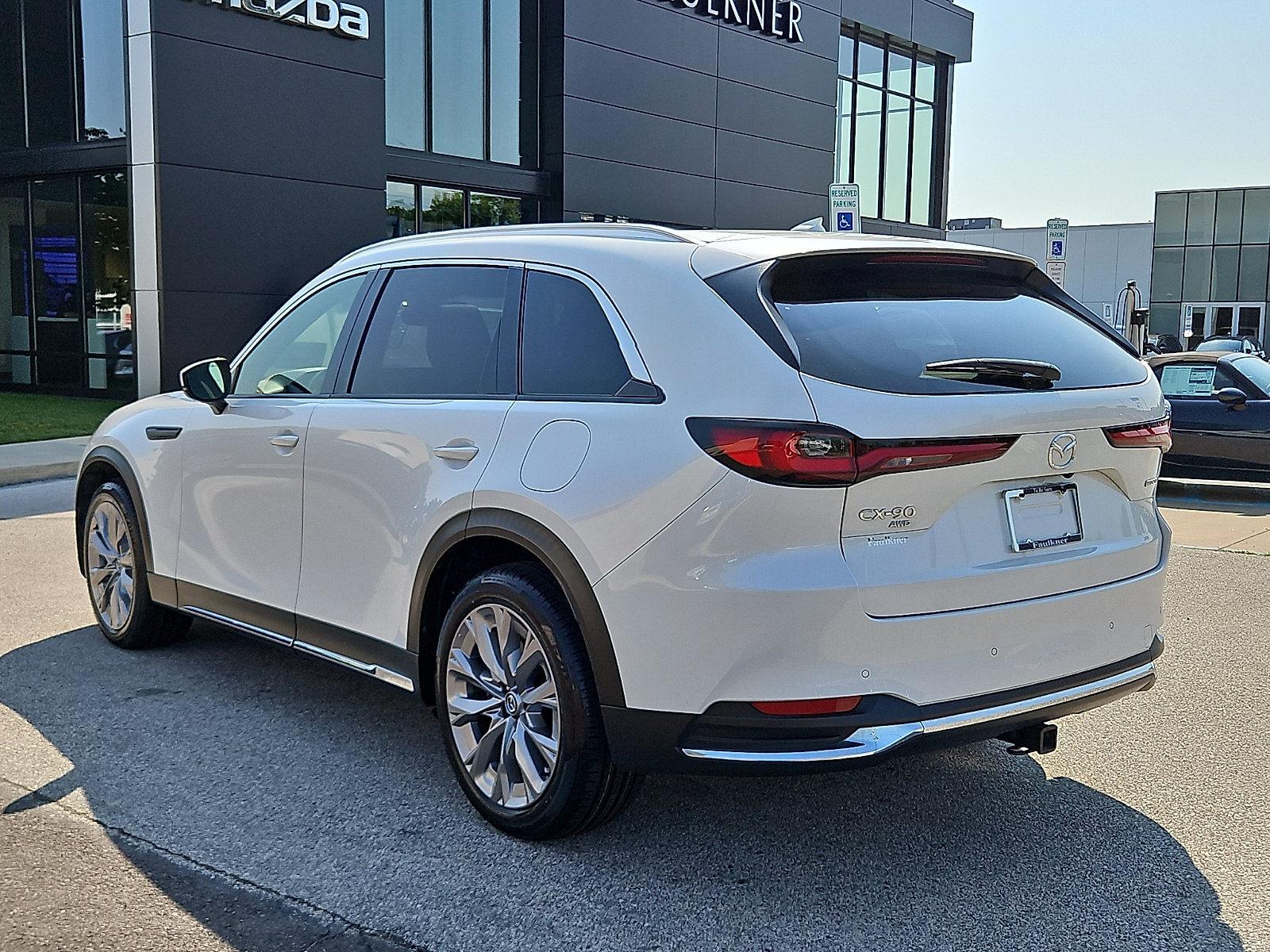 Used 2024 MAZDA CX-90 3.3 Turbo w/ Premium Plus Pkg AWD/4WD image 4