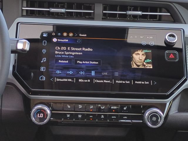 New 2027 Chevrolet Bolt LT w/ Comfort Package FWD image 18