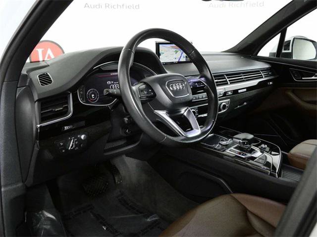 Used 2017 Audi Q7 3.0T Prestige image 16