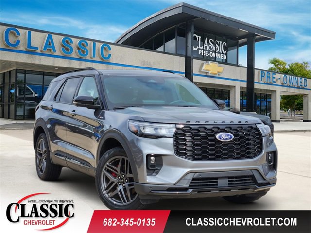 Used 2025 Ford Explorer ST-Line w/ ST-Line Street Pack