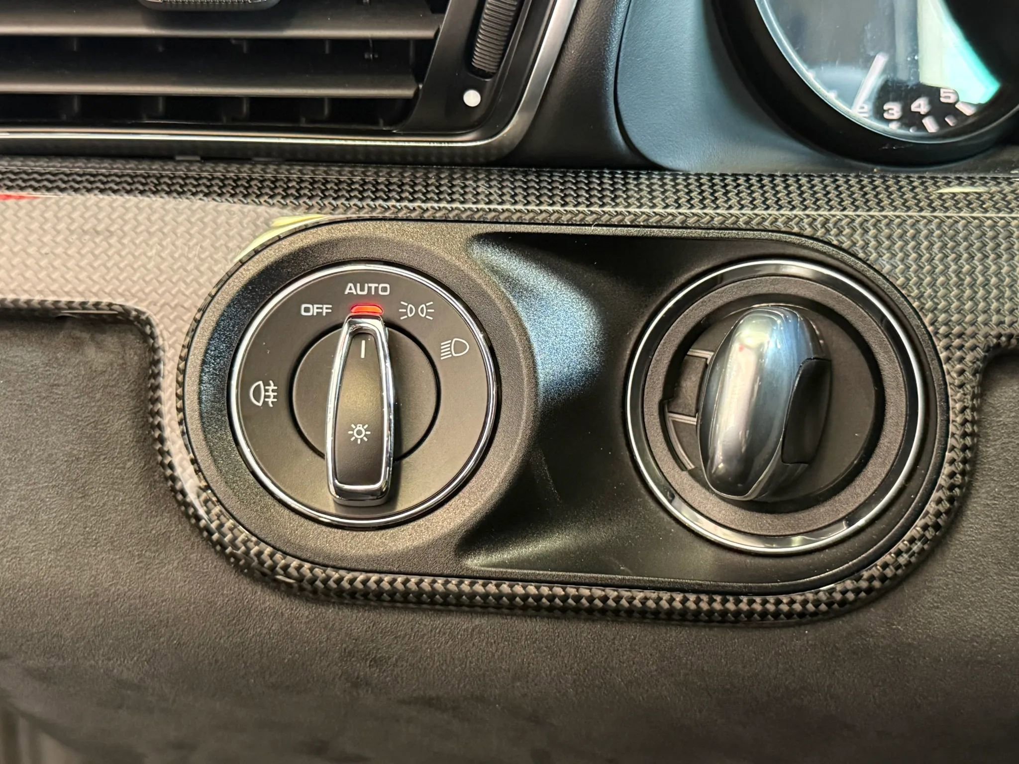 Used 2017 Porsche 911 GT3 RS image 22