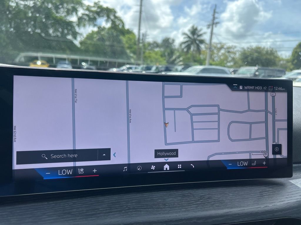 Used 2025 BMW 330i xDrive Sedan image 13