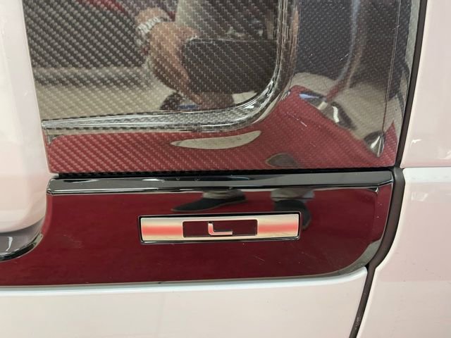 Used 2021 Land Rover Range Rover P525 Westminster Edition LWB image 18