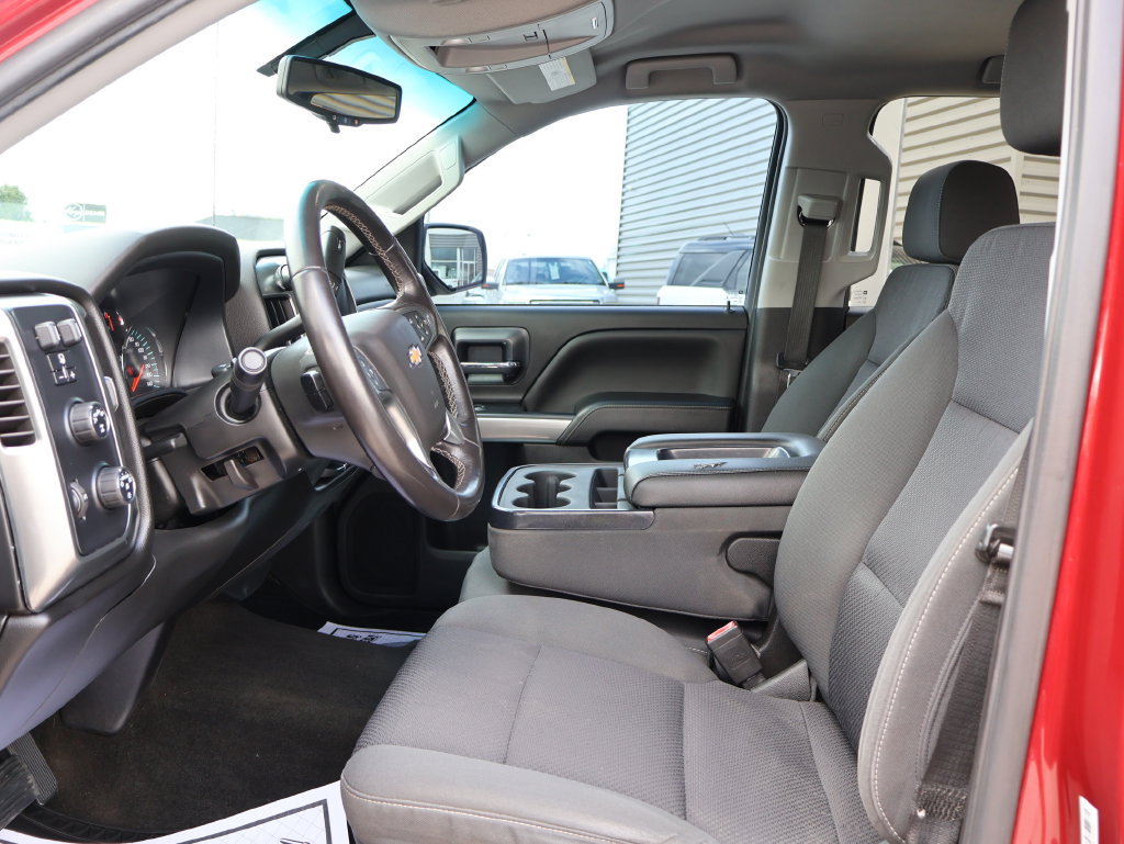 Used 2018 Chevrolet Silverado 1500 LT w/ All Star Edition AWD/4WD image 22