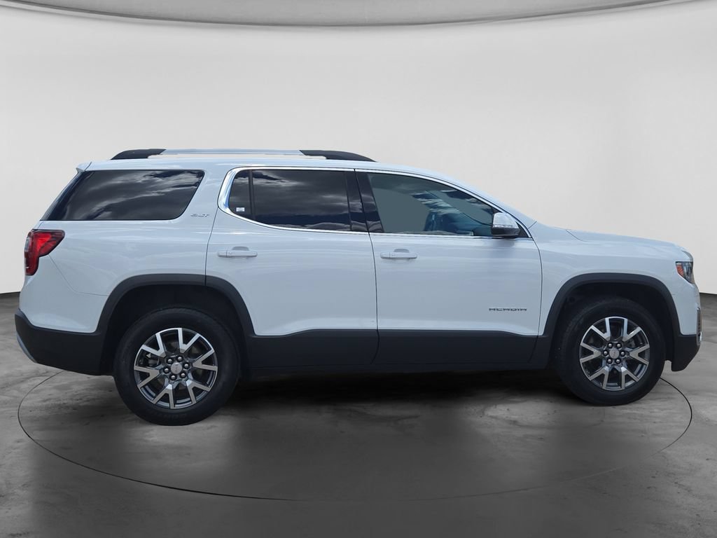 Used 2023 GMC Acadia SLT FWD image 10