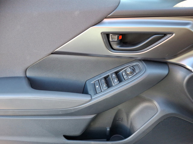 New 2025 Subaru Impreza 2.0i image 10