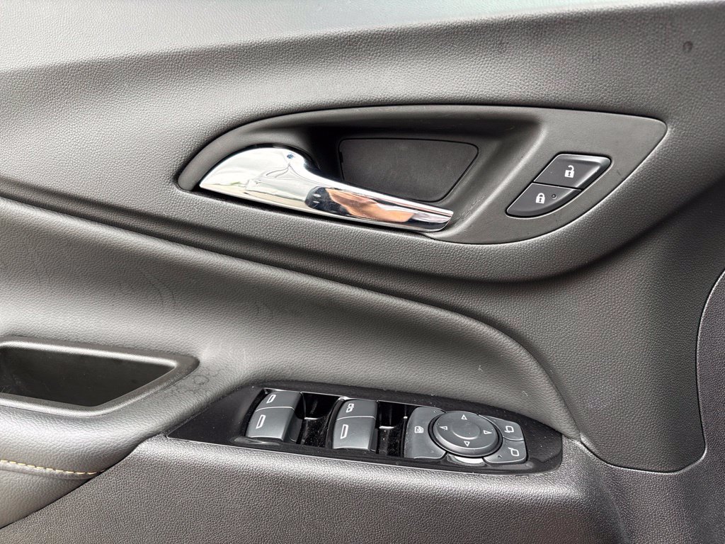 Used 2024 Chevrolet Equinox Premier FWD image 21