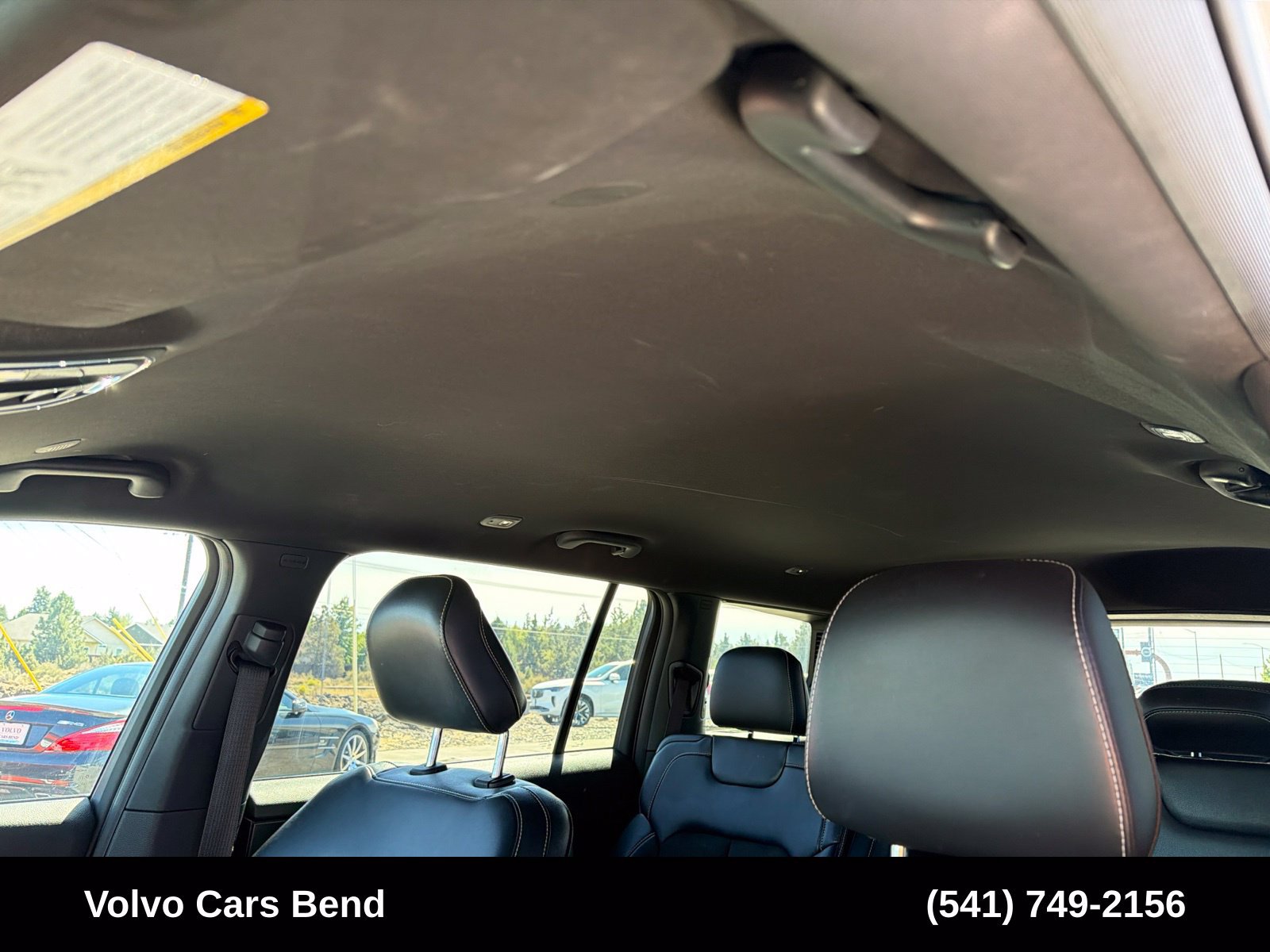 Used 2023 Jeep Grand Cherokee L Laredo AWD/4WD image 17