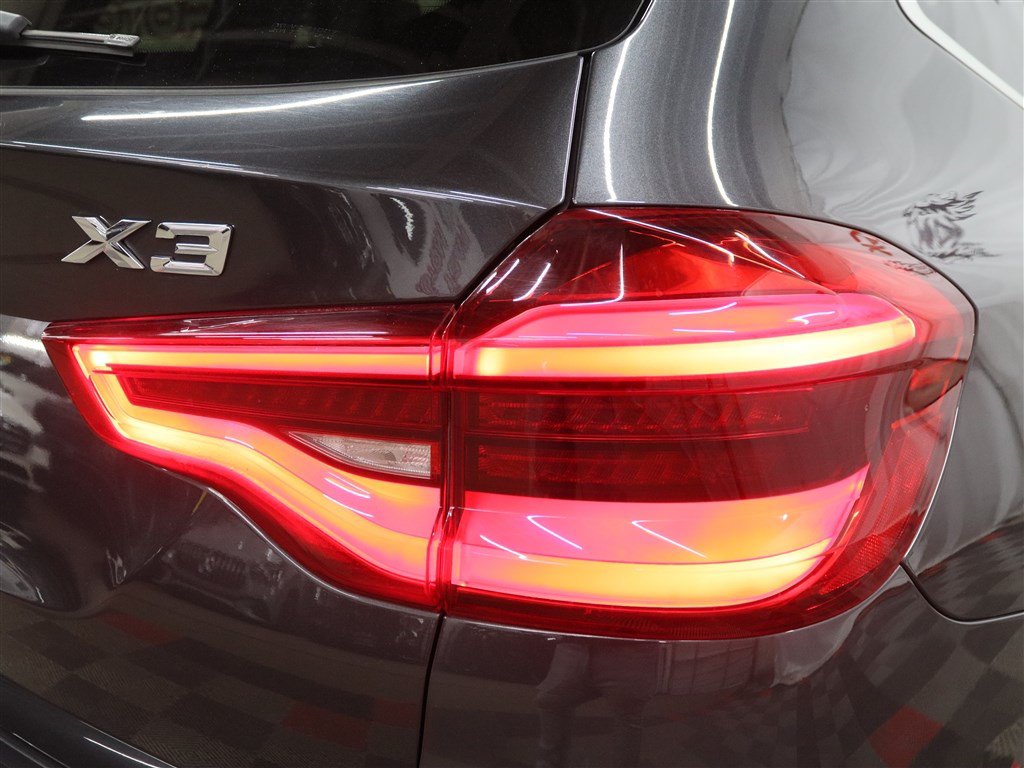 Used 2018 BMW X3 xDrive30i AWD/4WD image 11