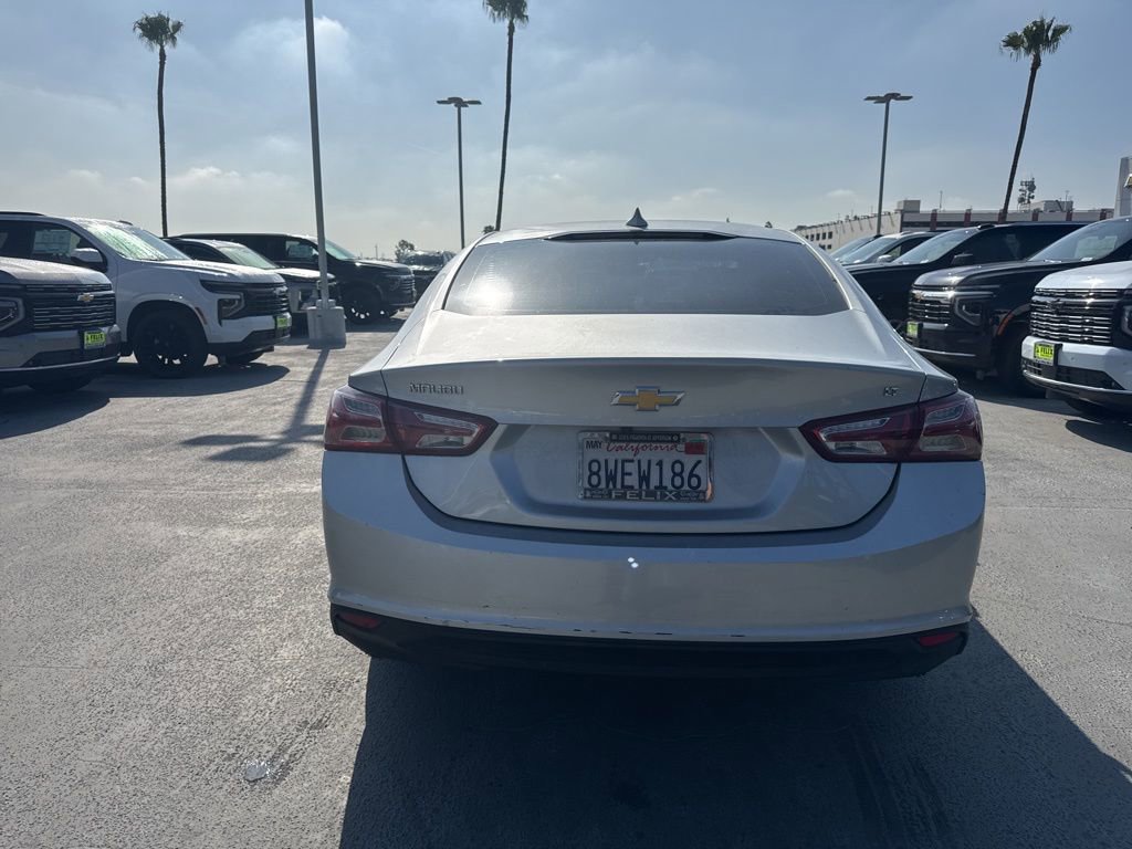 Used 2021 Chevrolet Malibu LT FWD image 5