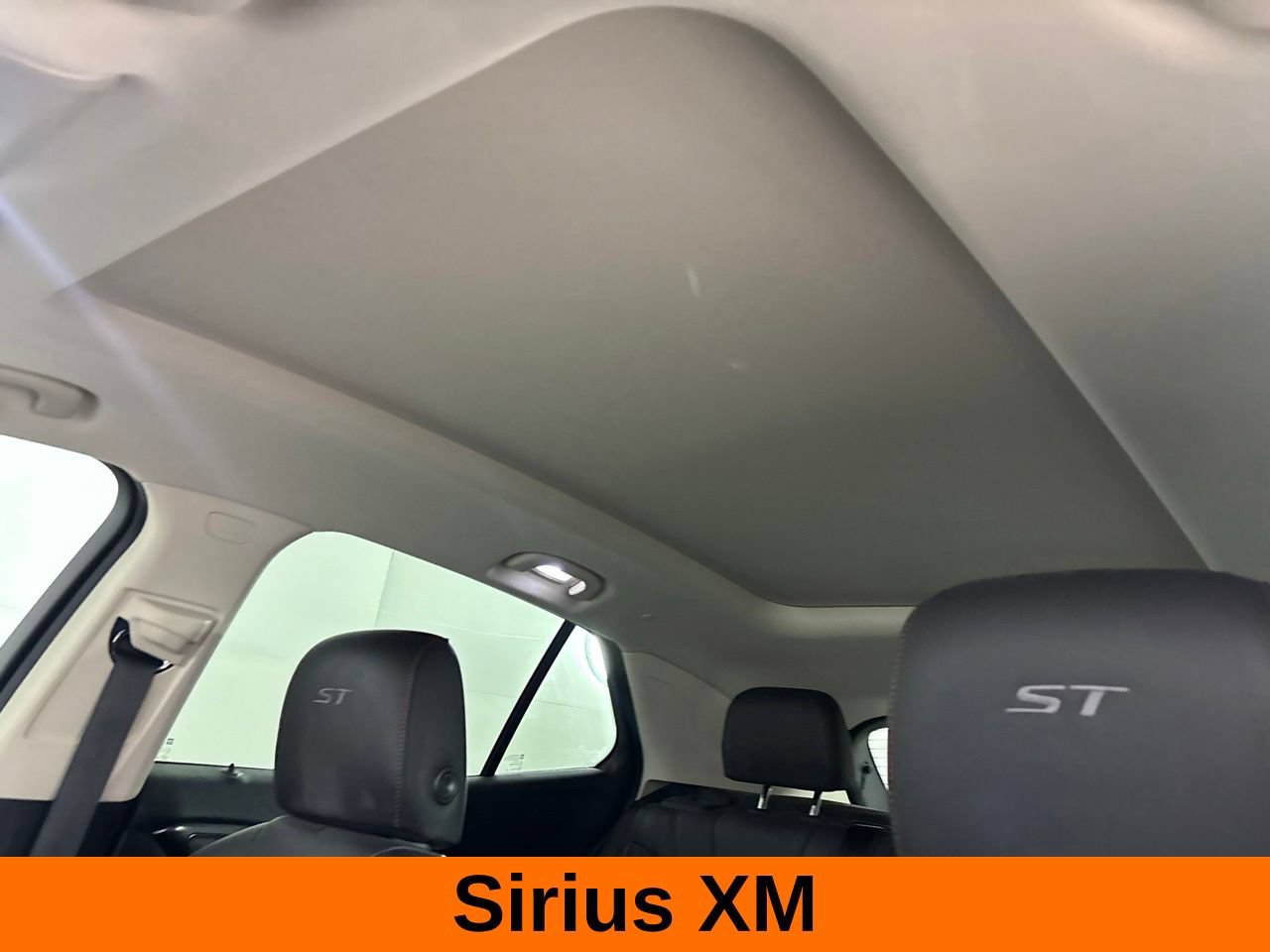 Used 2023 Buick Envision Essence w/ Sport Touring Package AWD/4WD image 14