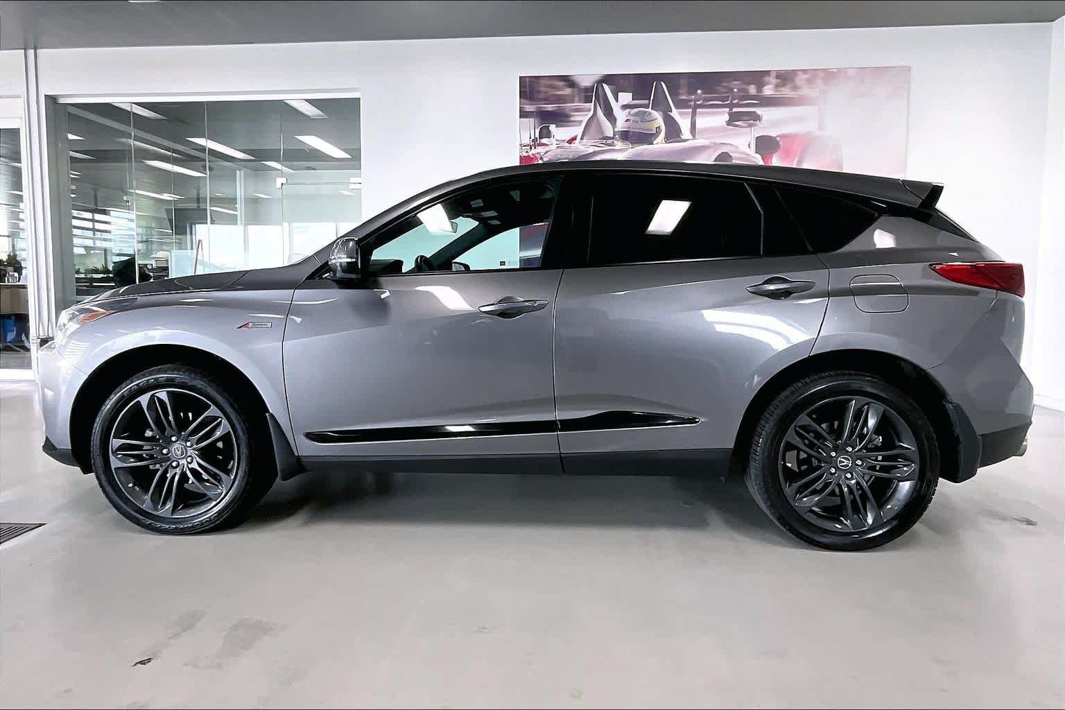Used 2023 Acura RDX A-Spec AWD/4WD image 3