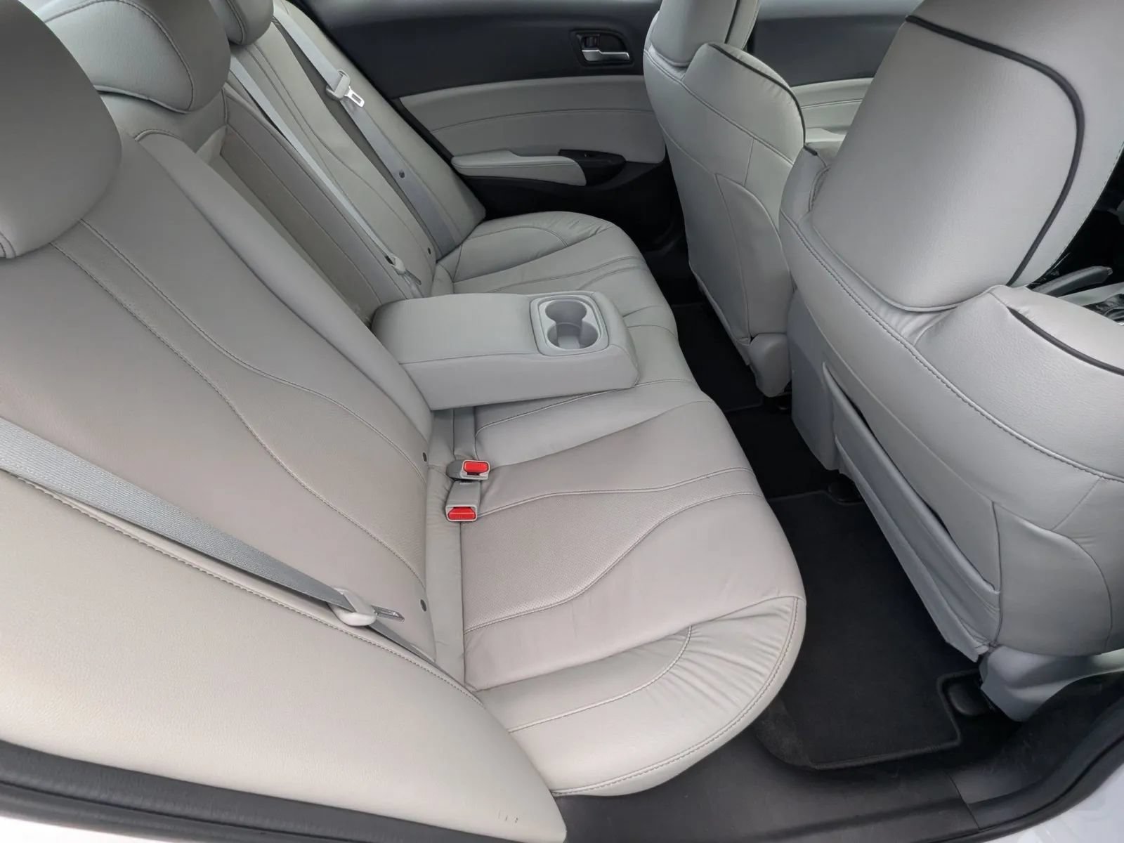 Used 2020 Acura ILX FWD image 14