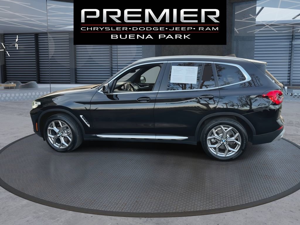 Used 2024 BMW X3 xDrive30i w/ Premium Essential Package image 5