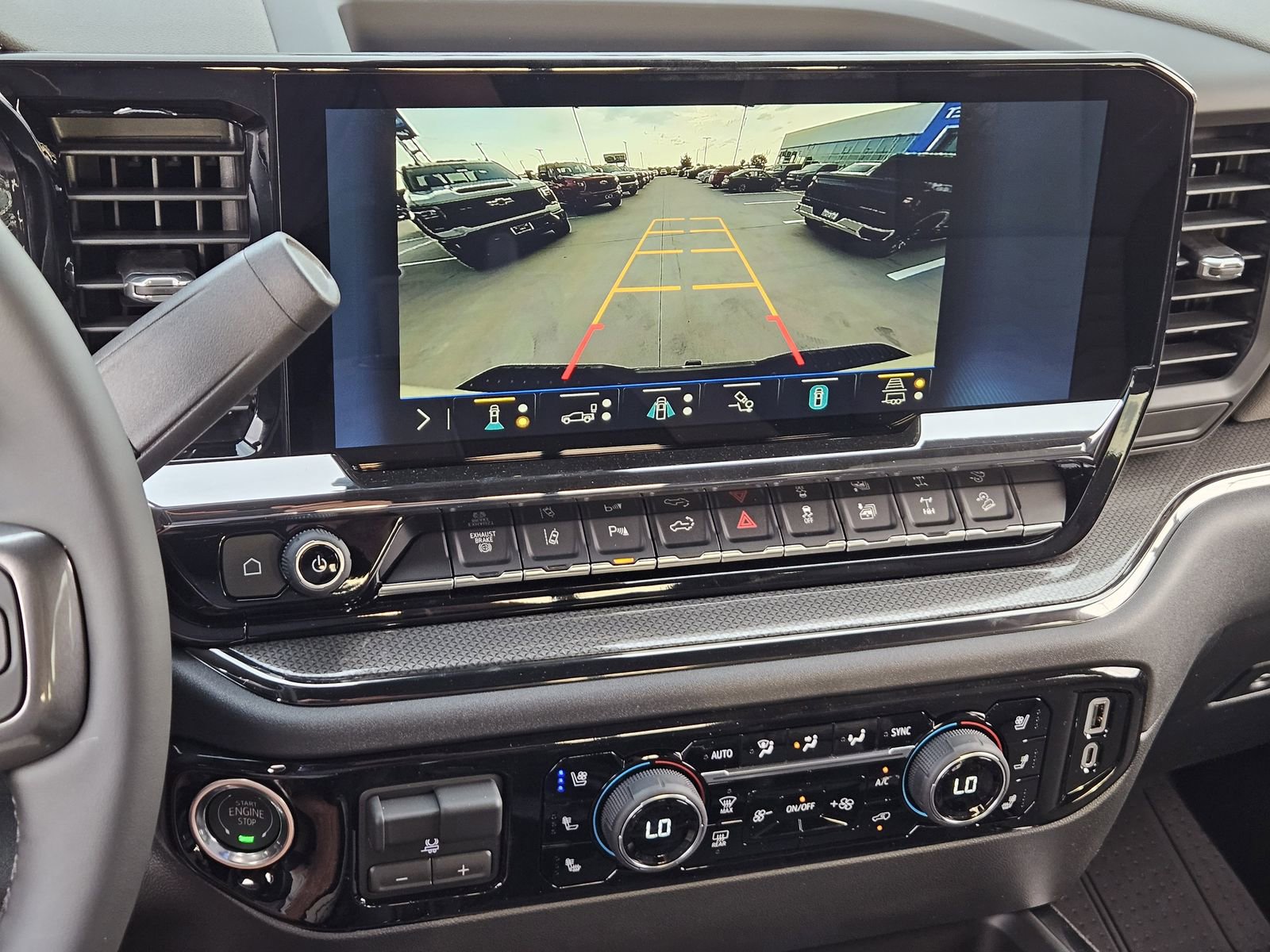 New 2026 Chevrolet Silverado 2500 ZR2 AWD/4WD image 21