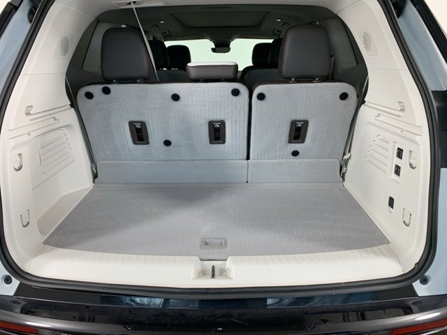 Used 2024 GMC Acadia Denali w/ Super Cruise Package image 15