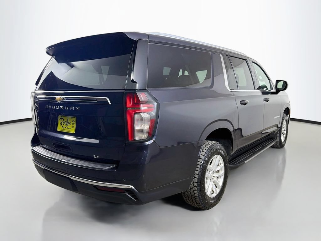 Used 2022 Chevrolet Suburban LT AWD/4WD image 6